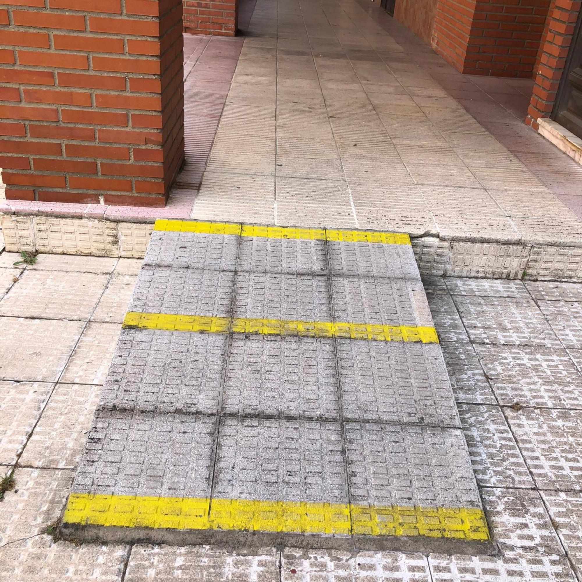 Piso Centrico Y Luminoso Apartment Leon Exterior photo